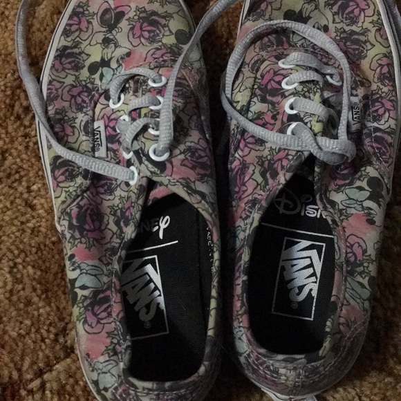 Disney Minnie Mouse Vans - Picture 4 of 5